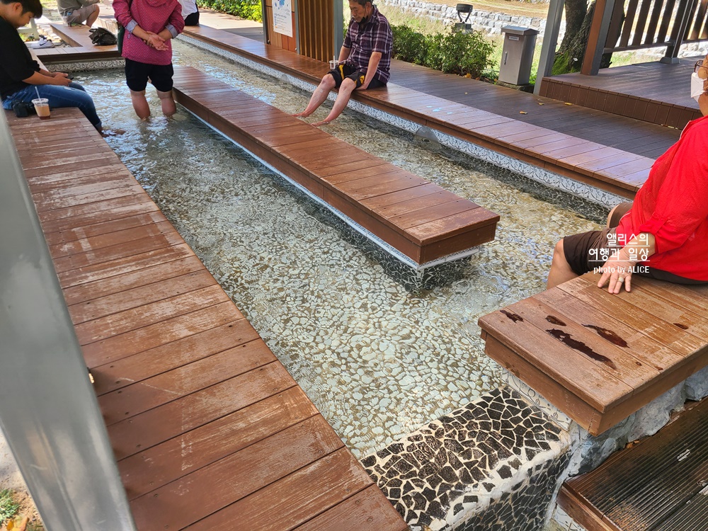 국내 온천여행 수안보 온천 즐기는 방법 네 가지 BEST 04 프라이빗 노천, 무료 족욕, 온천수 테라피 프로그램 포함