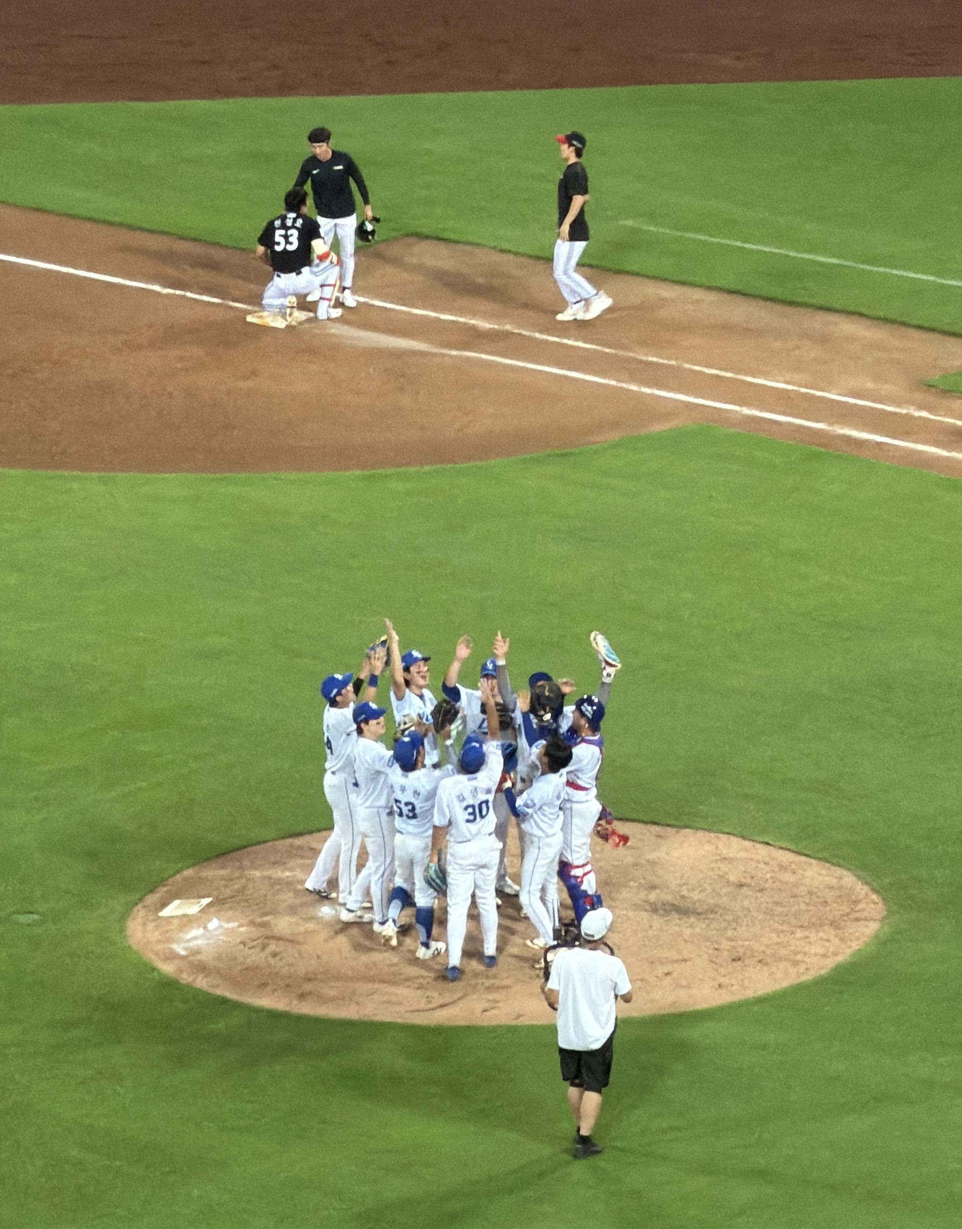 KBO 삼성 라이온즈, 11년 만에 전반기 1위 달성! 관련 사진3