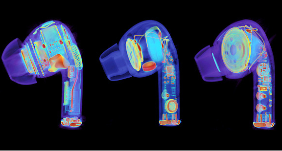 정품 에어팟(좌측)과 가품 에어팟(가운데, 우측) 비교