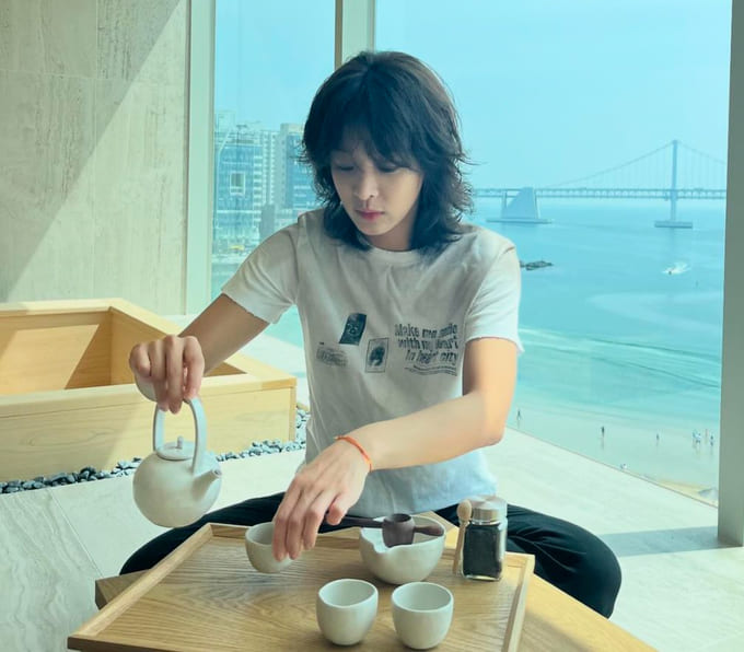 설인아 사복