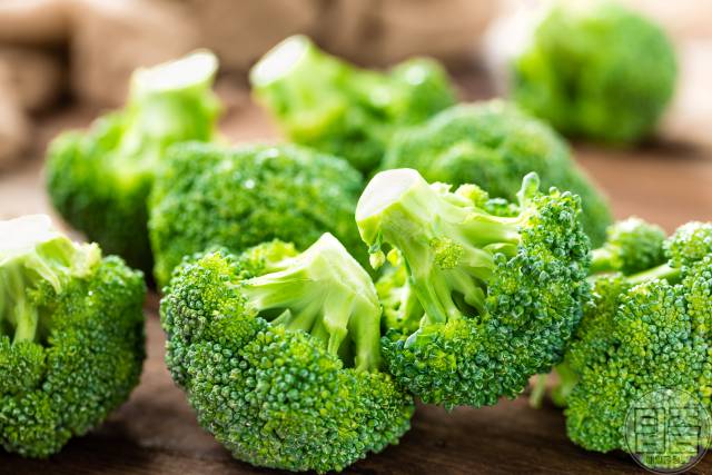 빈혈 좋은음식 브로콜리 천연철분제 갱년기빈혈 노인빈혈