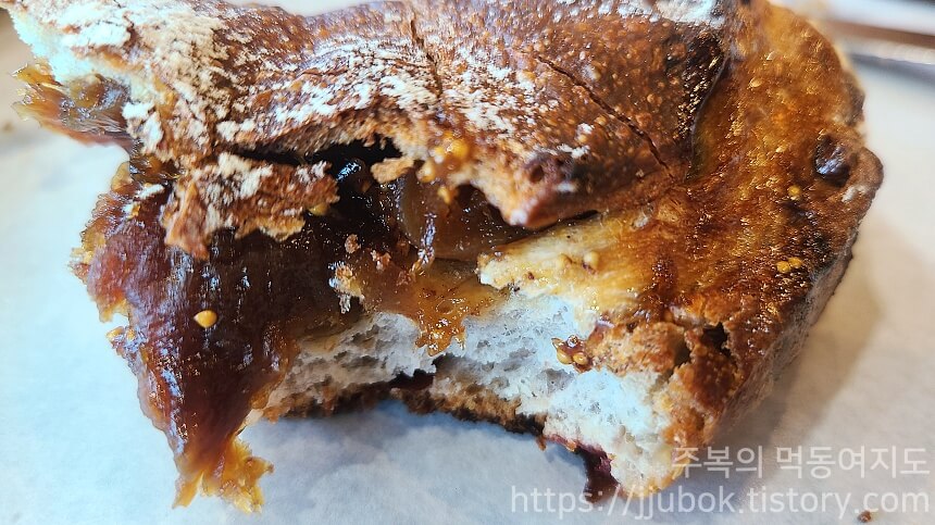 밀리앤코-무화과-감빠뉴-맛-2