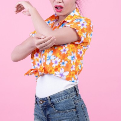 팔꿈치 통증, 팔꿈치 안쪽 통증, 팔꿈치 혹! 원인과 치료법