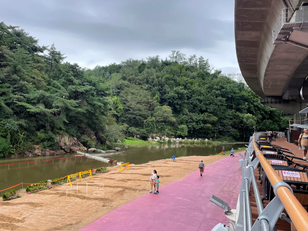 서대문-가볼만한곳-뷰-좋은-카페폭포-평일-방문후기-(주차팁)