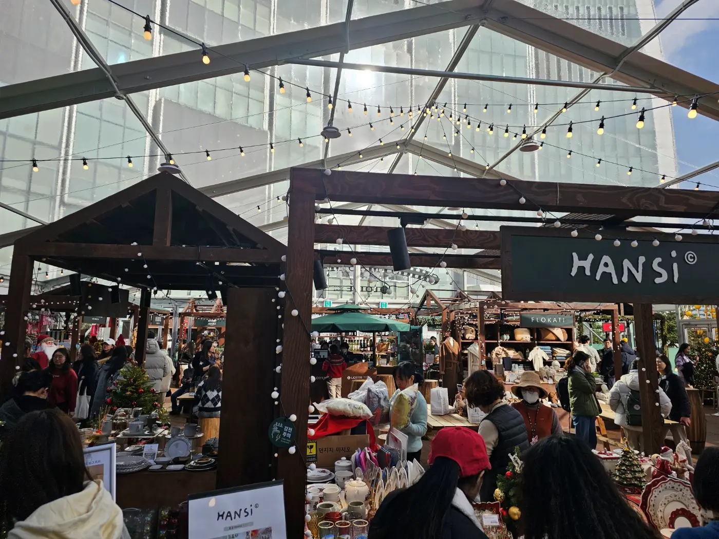 잠실 롯데몰 크리스마스 마켓 (특별 이벤트 혜택 안내)