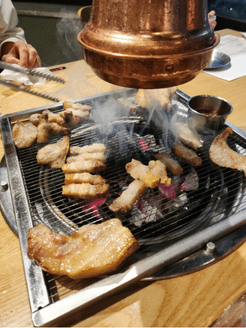 다다익고 호텔더본점 흑돼지 삼겹살 너무나 맛있음!