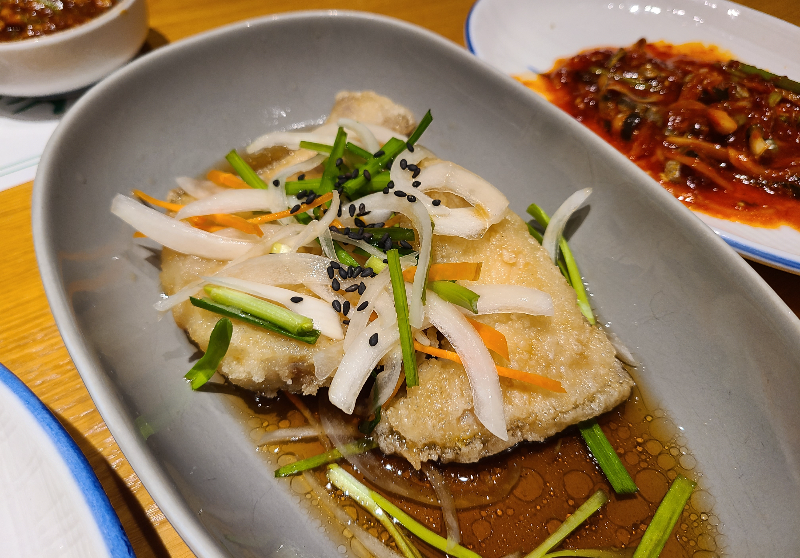 송수사 해산물 모둠회 문어 멍게 해삼