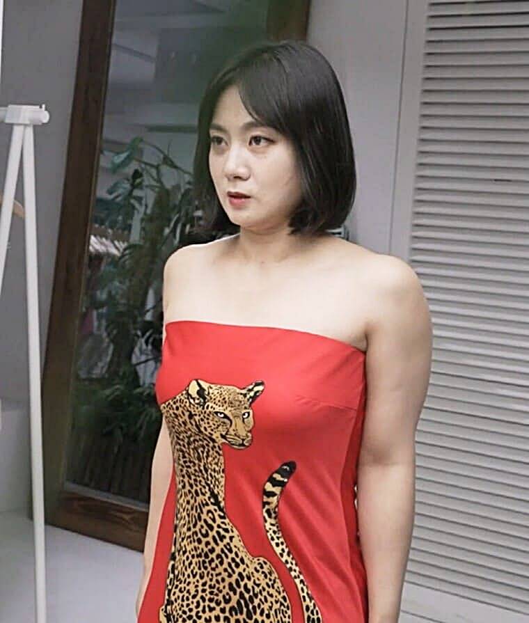 개그우먼-박나래