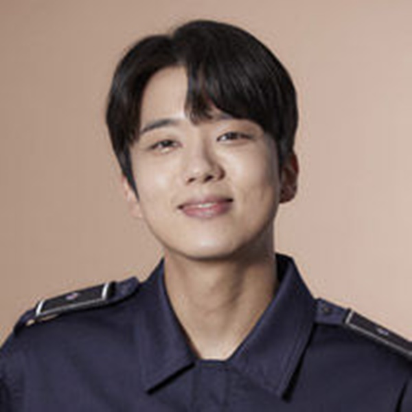 경찰수업 인물 관계도