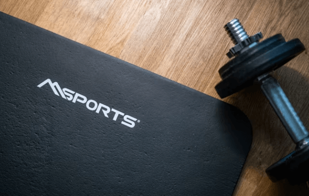 초보자 홈트 루틴: 층간 소음 없는 30분 전신 근력 운동