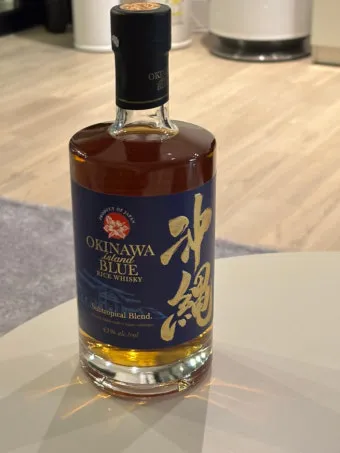 오키나와 블루 술의 맛과 향 여름 휴가에 어울리는 선택_2