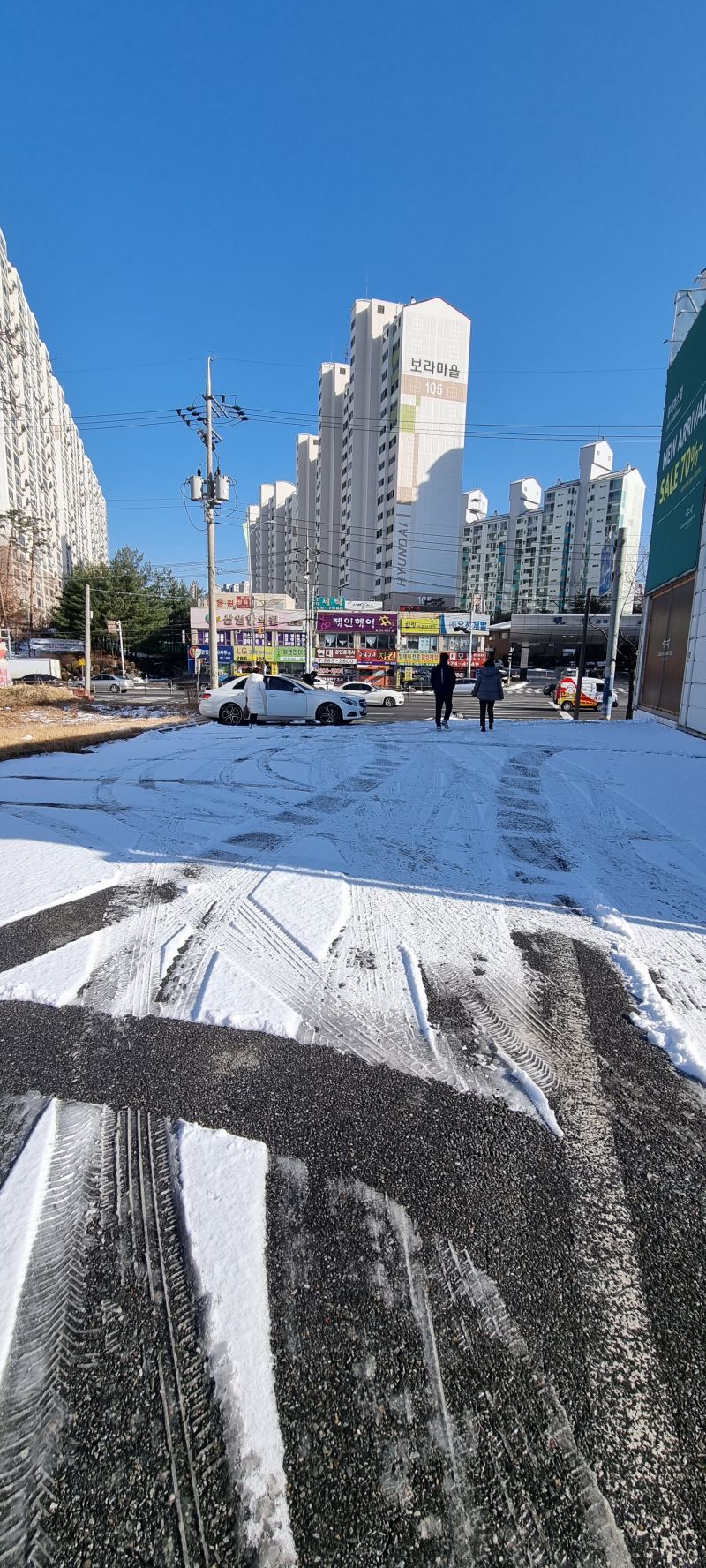 루이까스텔-주차장