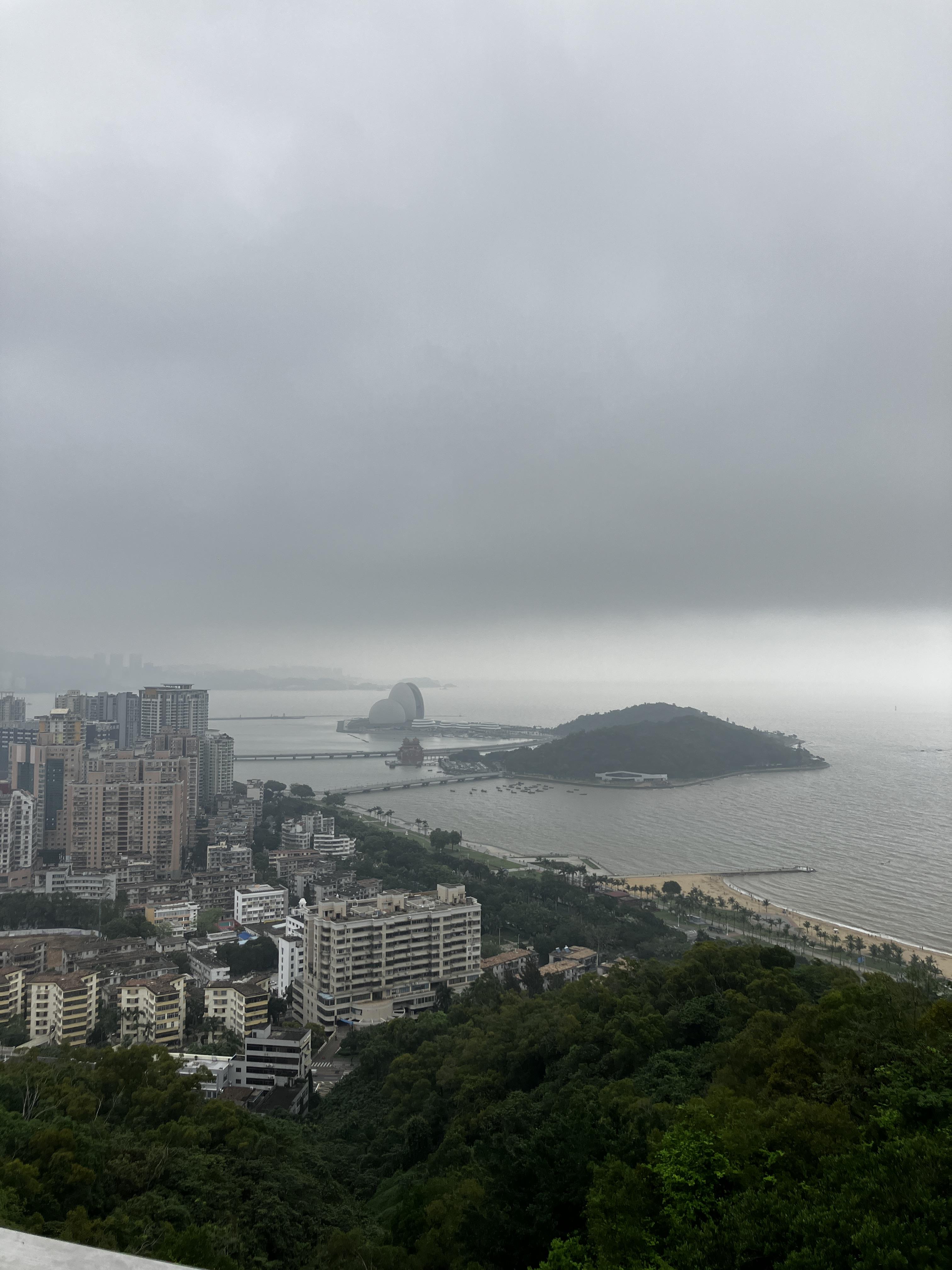 징산다오 공원과 바다풍경