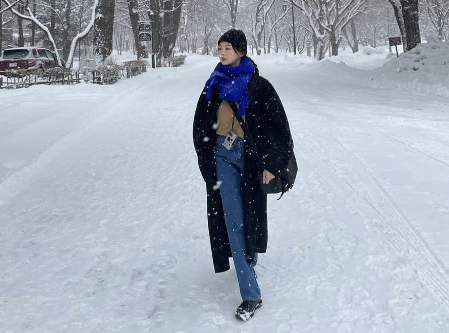 금새록 사복 패션