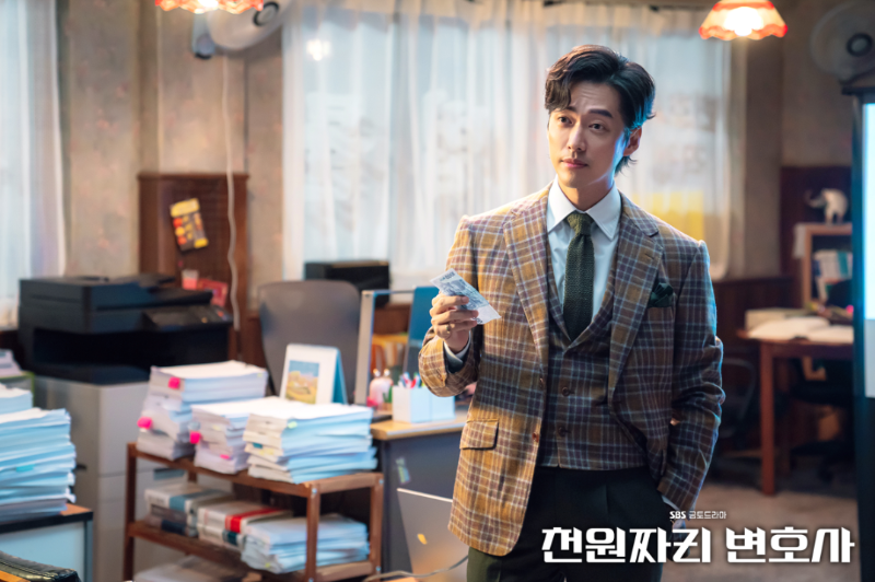 천원짜리 변호사 1회 2회 3회 줄거리 다시보기 재방송 몇부작 김지은 넷플릭스 등장인물