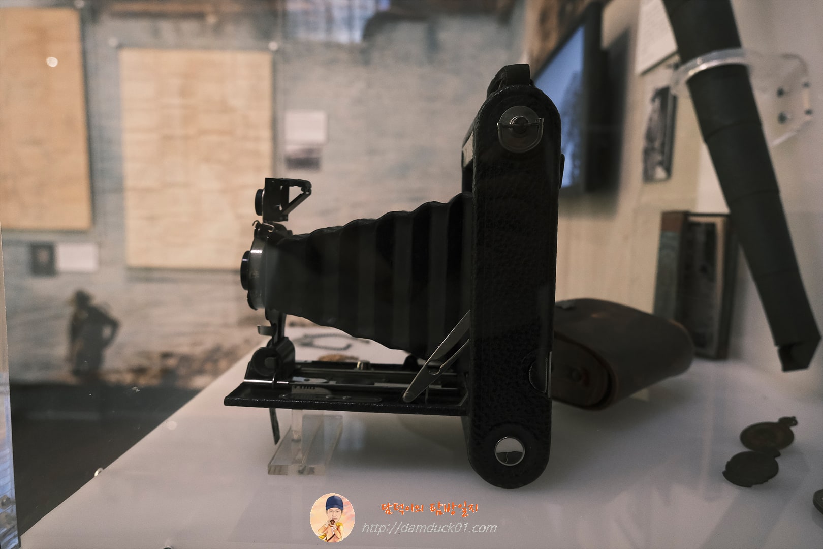 앤잭 전쟁 기념관 (ANZAC MEMORIAL)