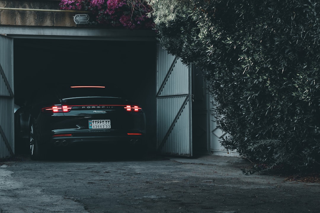 Dealer