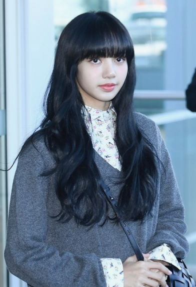 리사 보상 태국 락스타 뮤직비디오