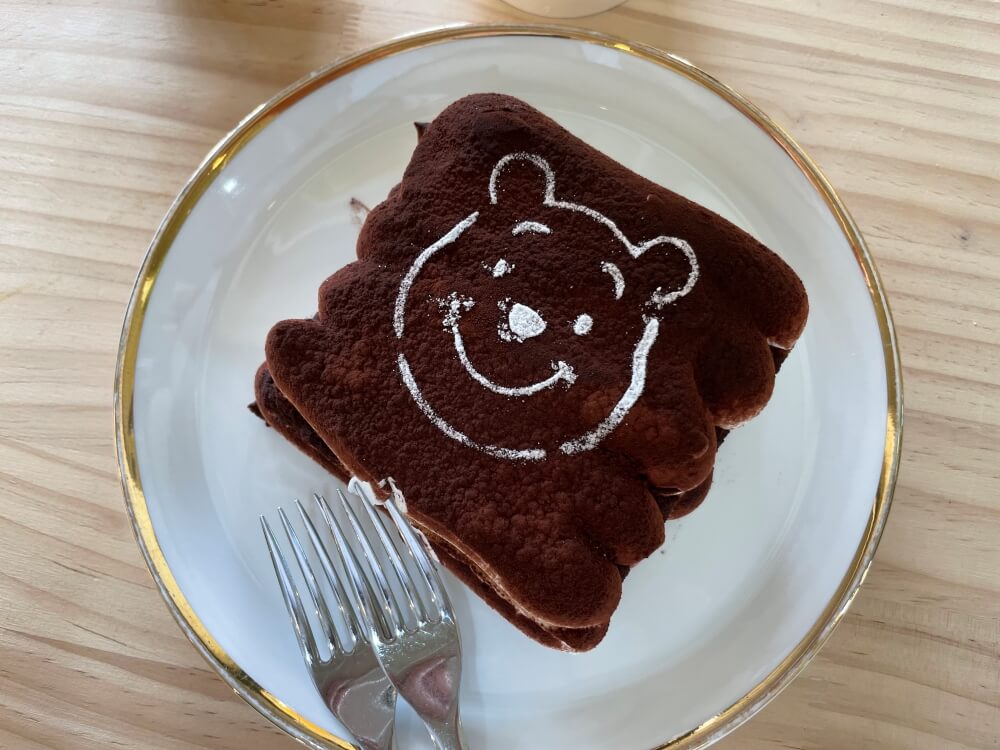 춘천-신북-카페-쉬러와-시그니처-쌀-티라미수