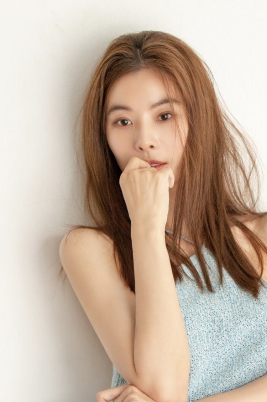 윤소이 프로필 화보