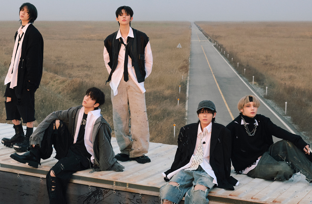 보이그룹 투머로우바이투게더