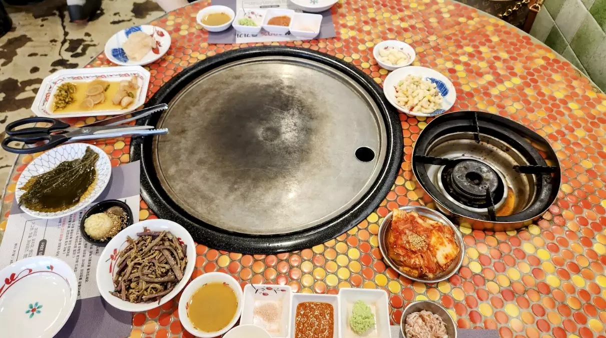 고기를 철판에 구워 먹는 맛집 고철상 상갈직영점 후기 사진 6