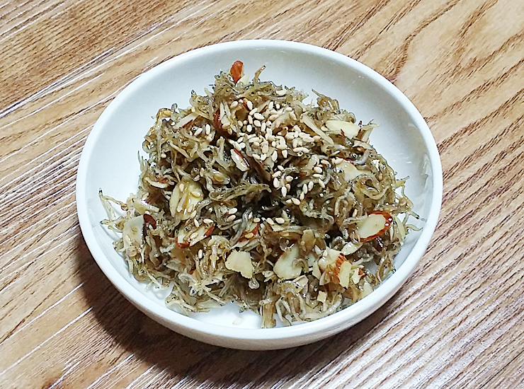 멸치볶음