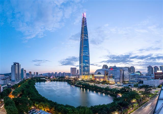 롯데월드타워의 입장료