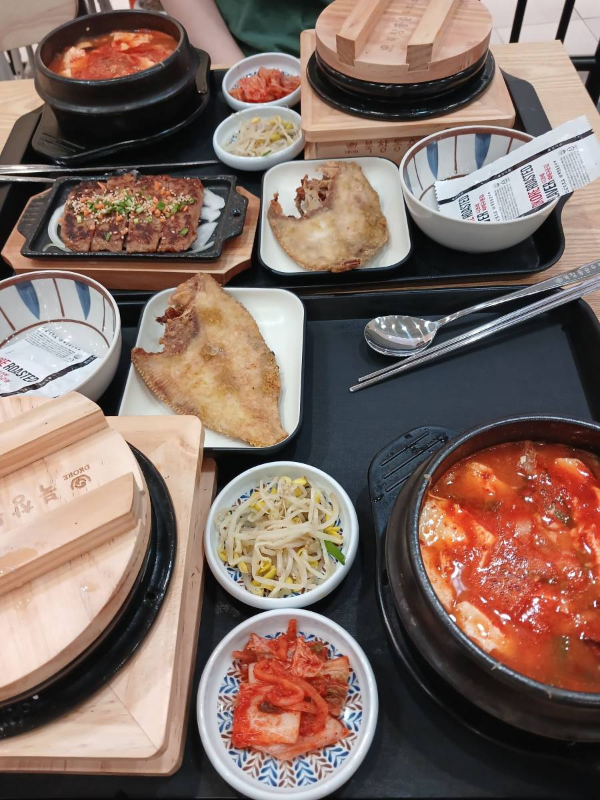 북창동순두부 한상차림