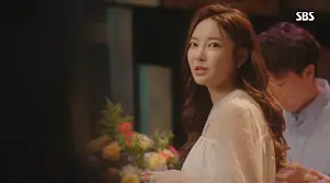 김윤지