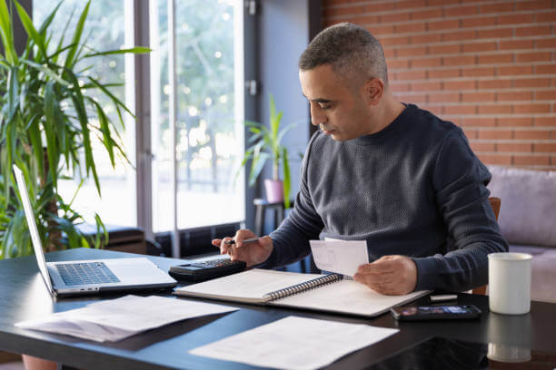 50~60대&amp;#44; 챗GPT에 빠지다! 왜 배우고 활용할까?