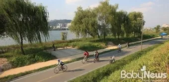 자전거 초보 코스 강변 도로 완만한 경사 휴식 포인트 추천_11
