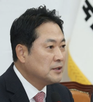 장동혁 국회의원 프로필 장동혁 아파트 4채 논란 지지율 부인 종교 한동훈 