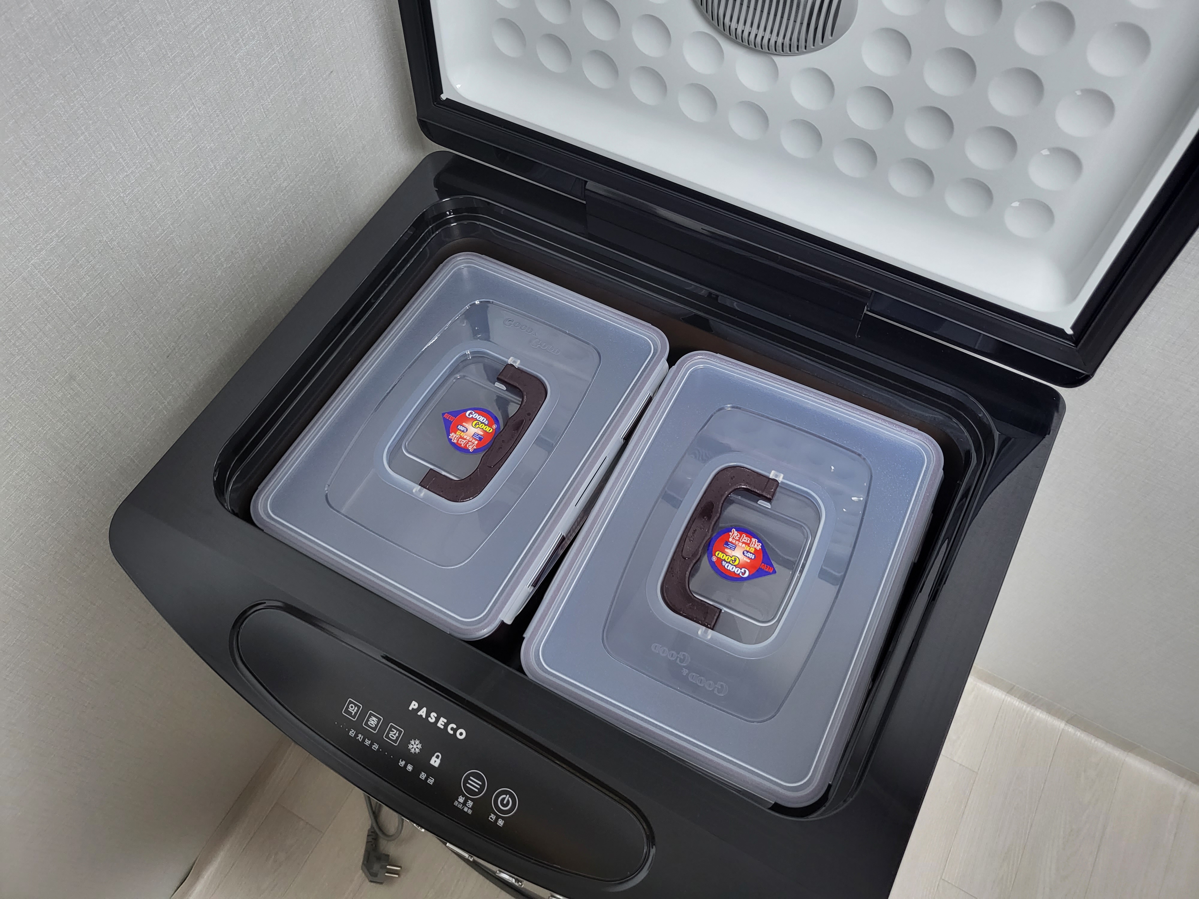 파세코 김치냉장고 71리터 안