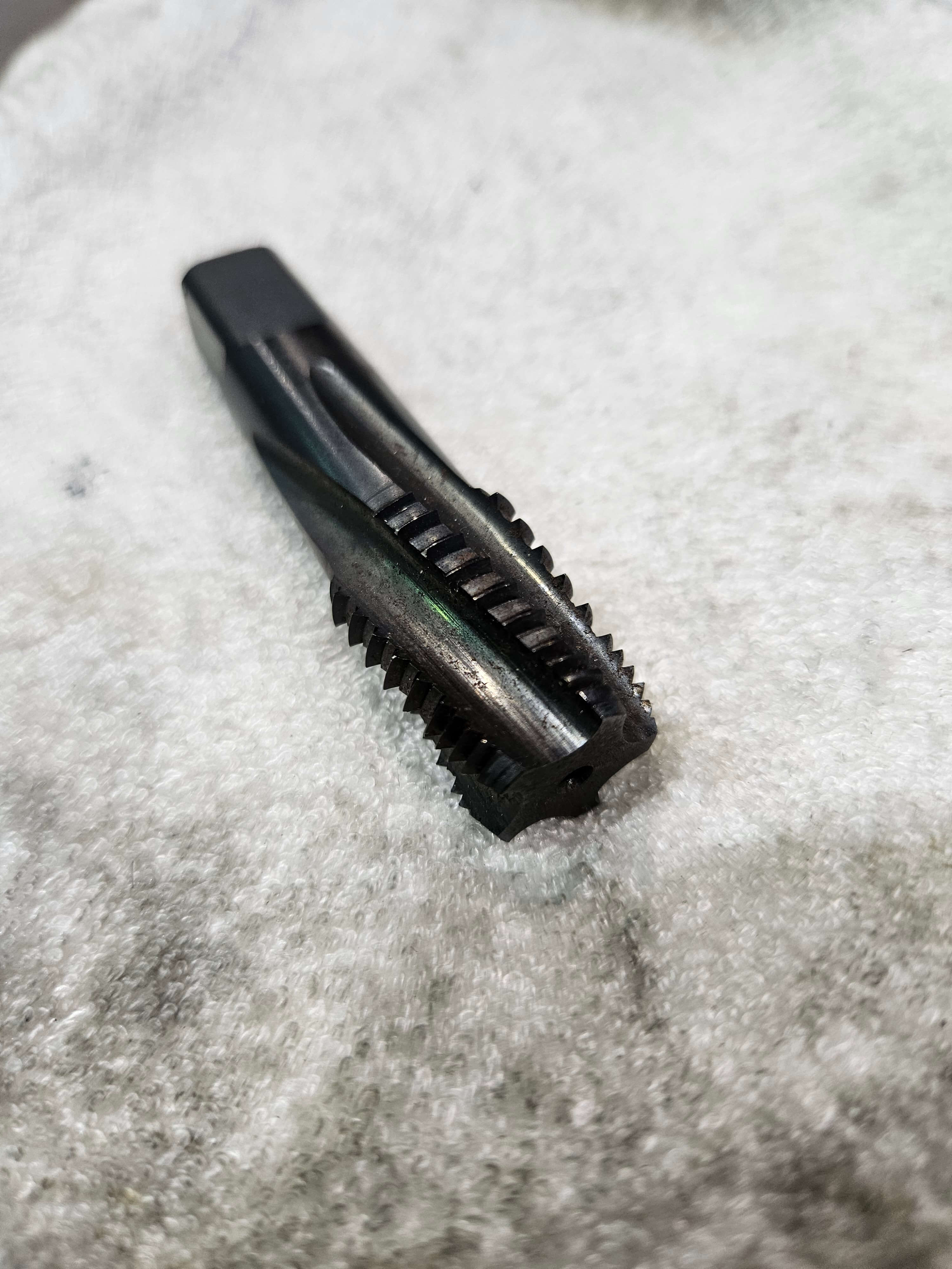 NPT탭