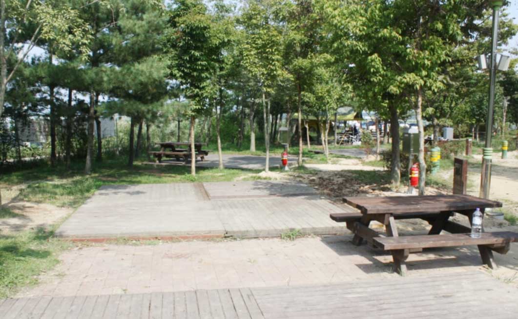 청주 문암생태공원 캠핑장