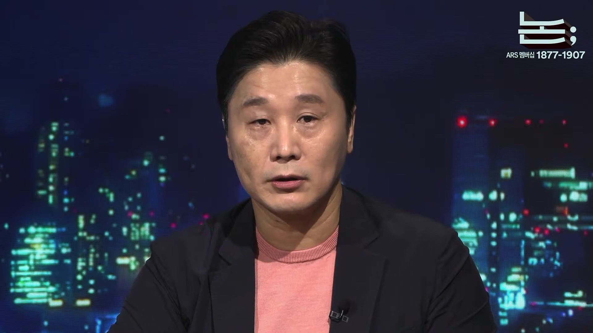 [정준희의 논] 우리나라에서 가장 진영적인 만화가, 굽본좌가 그린 김어준과 정준희ㅣ만화가 굽시니스트ㅣ2025년 10월 3일 금요일.mp4_20251006_195801.860.jpg