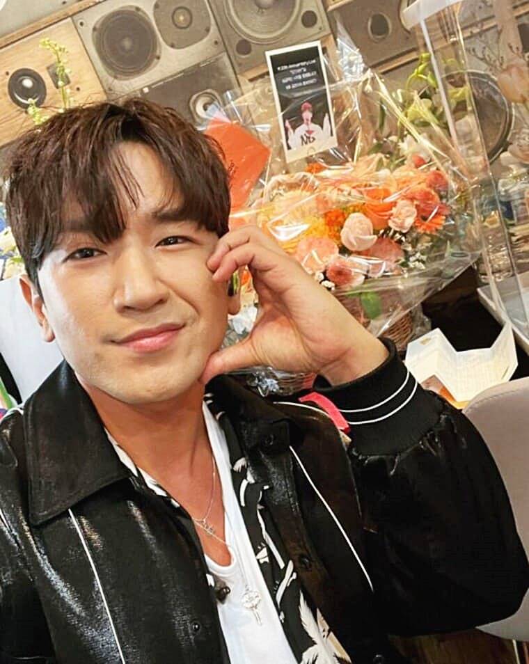 가수-이민우