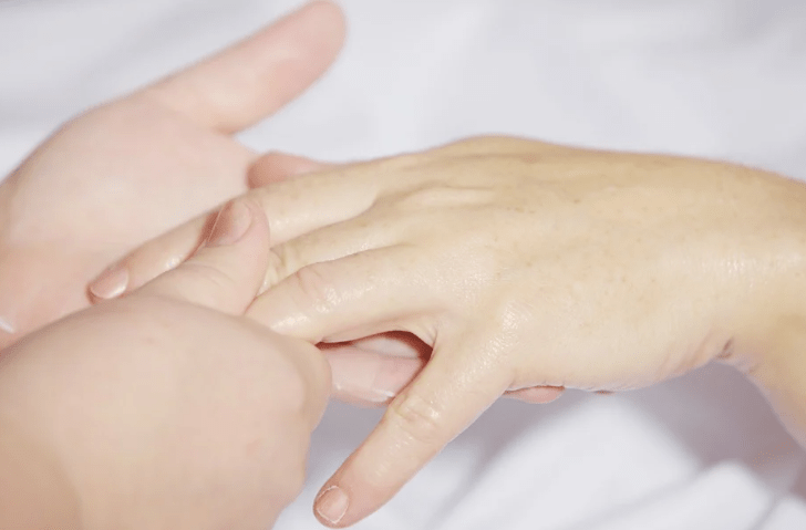 손목 건초염 진단 방법