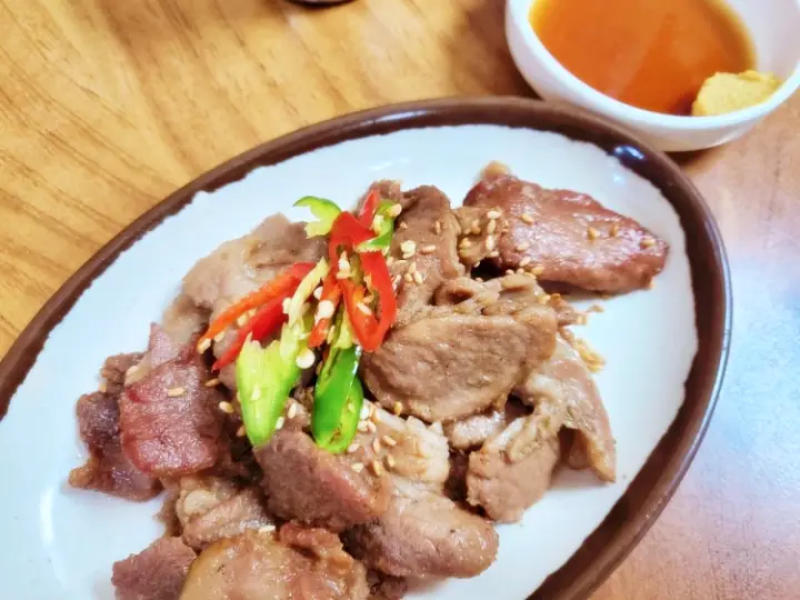 숯불구이와 함께 즐기는 손칼국수 추천 식당 도봉산역 도봉산 맛집