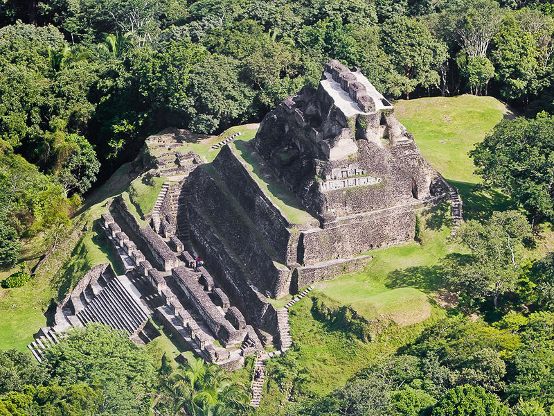 벨리즈 수난투니치 마야 유적지
