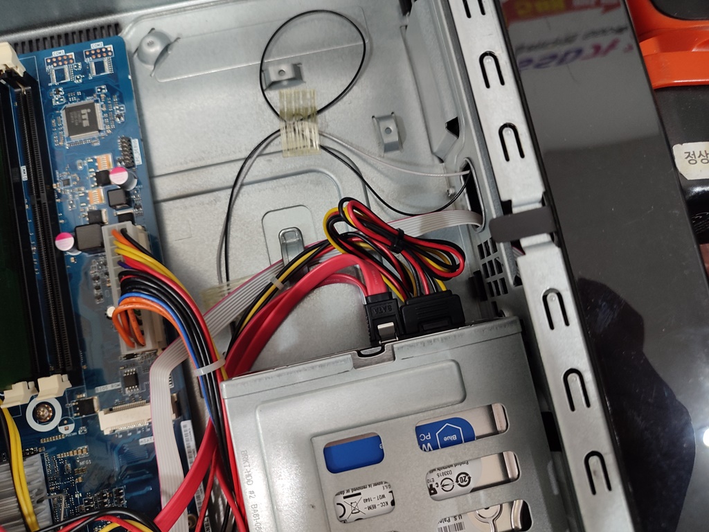 빵끈대신 케이블타이로 교체했습니다.