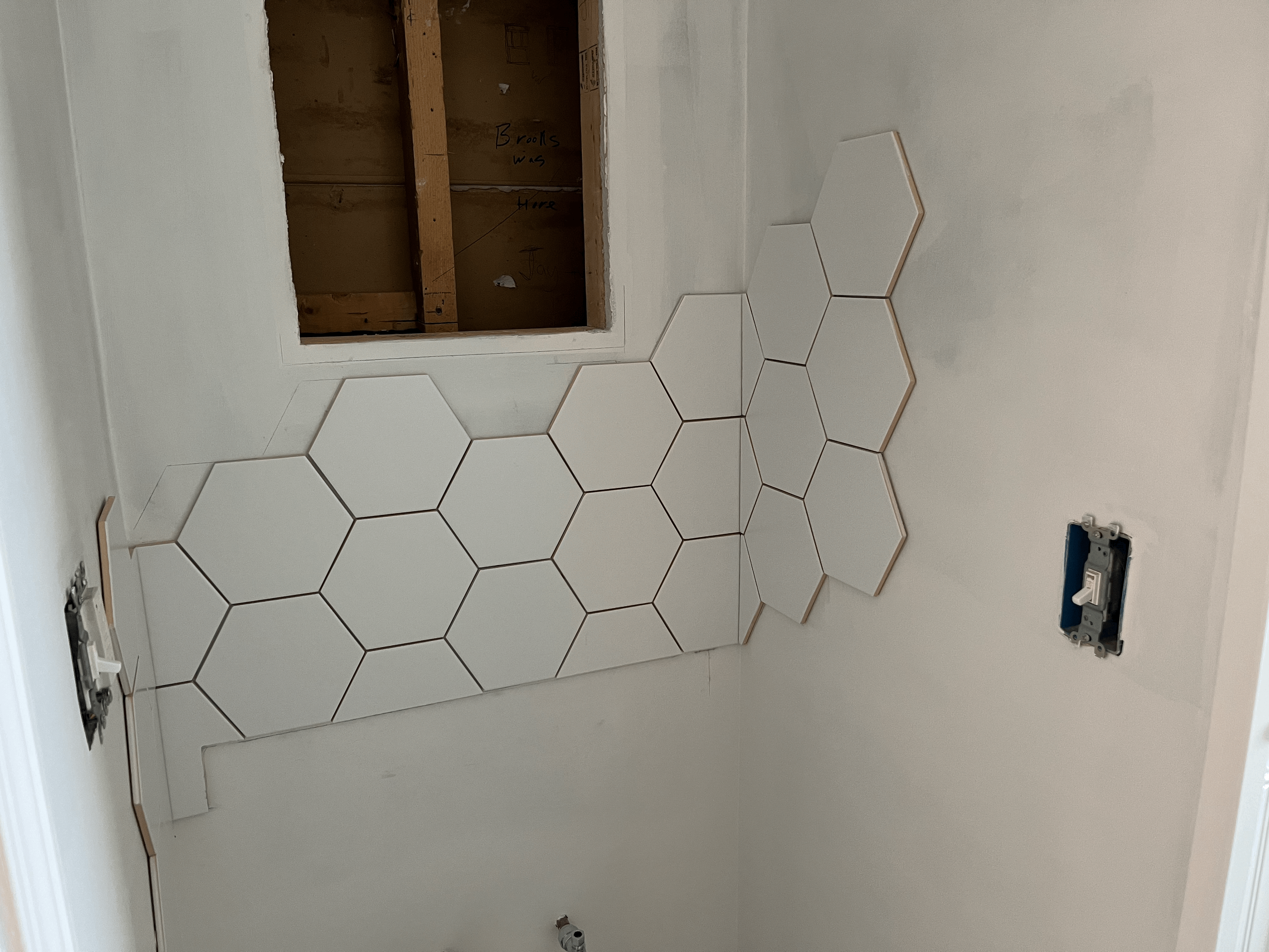 bathroom-backsplash-idea