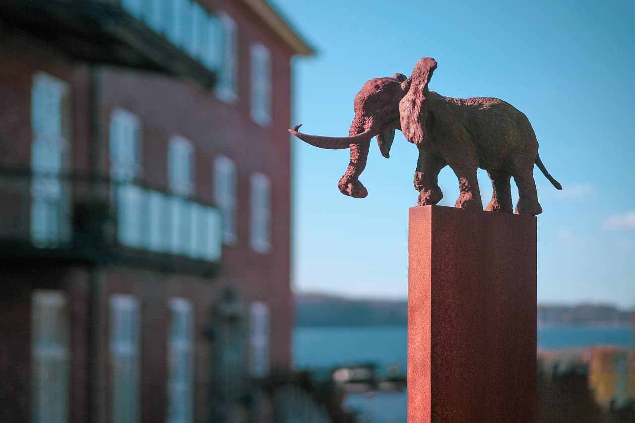 반려견 공격사고 발생 시 보호자 민사·형사 책임 판례 분석