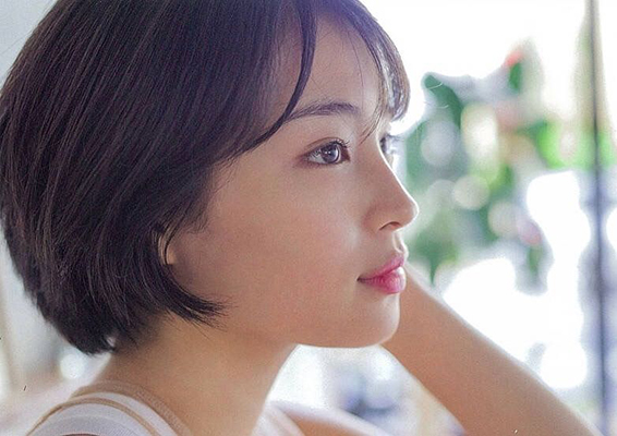히로세 스즈