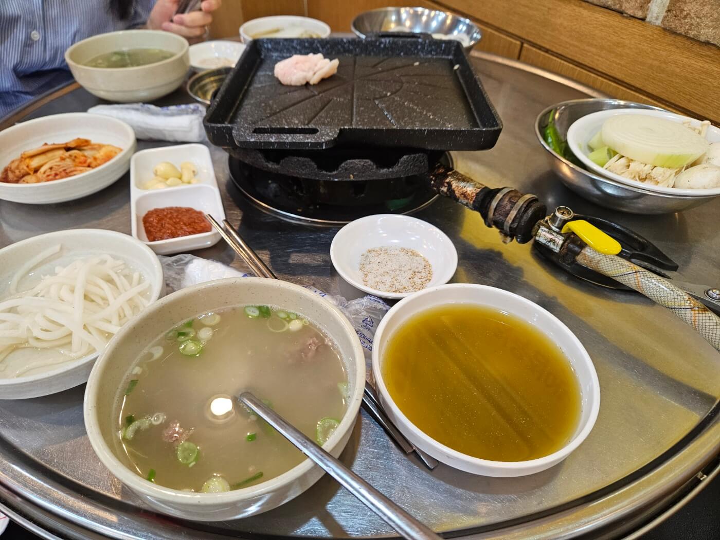 이정래식당 당동점 상차림