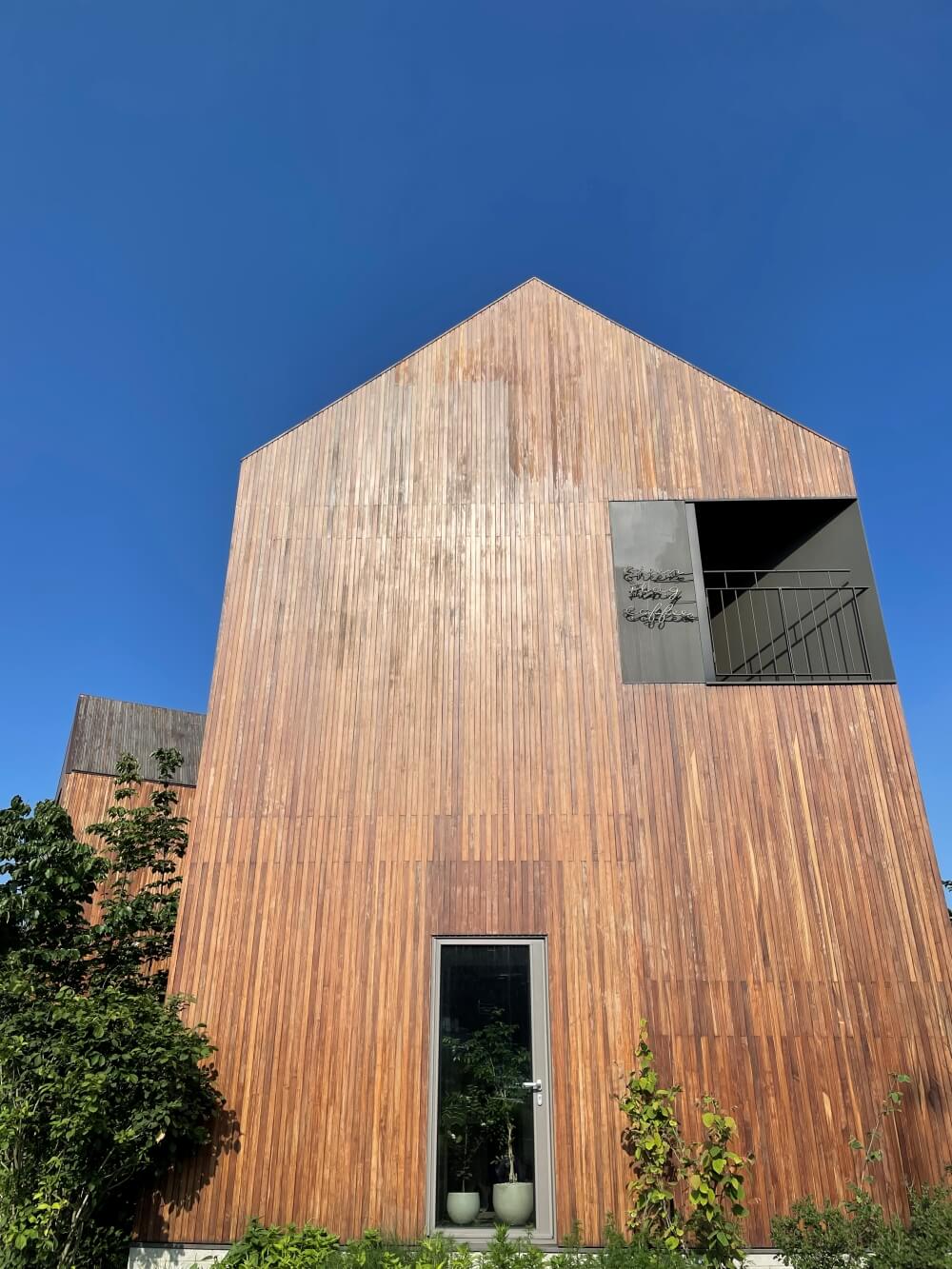 의왕-백운호수에-위치한-카페-그린플래그-커피