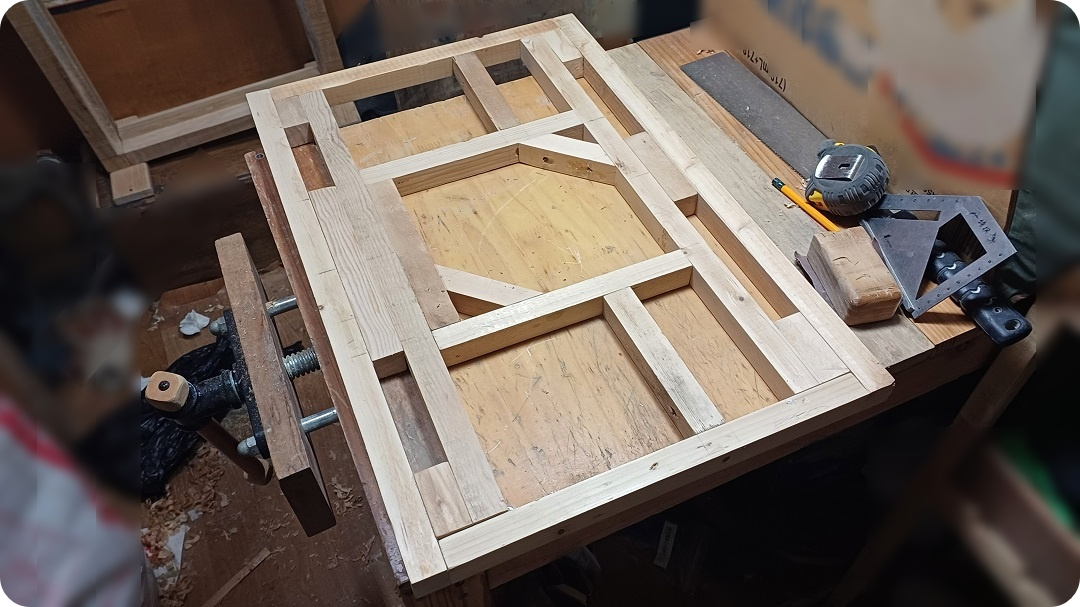 또-한-번-변경된-문짝-뼈대