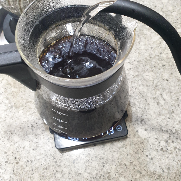 서버에 드리포트로 물을 추가 하는 중