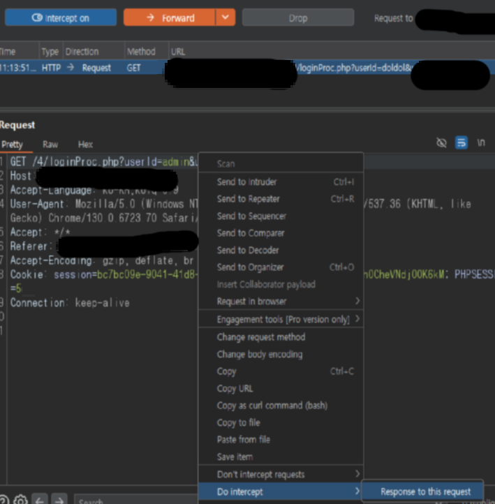 오른쪽 마우스 클릭 -> Do intercept -> Response to this request 선택 후 -> Forward 선택
